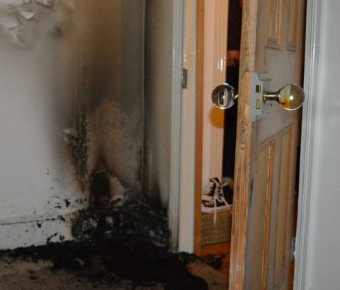 Ecco come una maniglia della porta potrebbe accendere un fuoco in casa