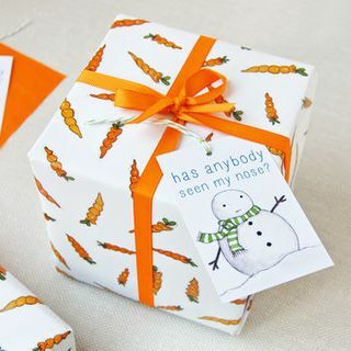 Set di carta da regalo per carote di Natale