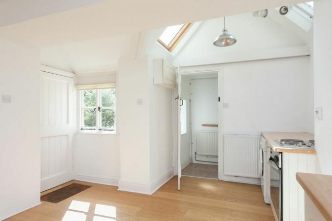 Corner Cottage, Tunley, Sapperton, Cirencester, Gloucestershire - interni, Savills