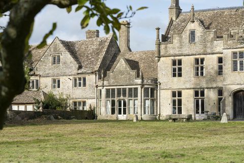 La tenuta di Cotswolds, vicina al duca e alla duchessa di highgrove della Cornovaglia, arriva al mercato