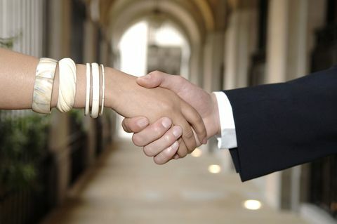 Come negoziare un accordo e diventare bravo a negoziare