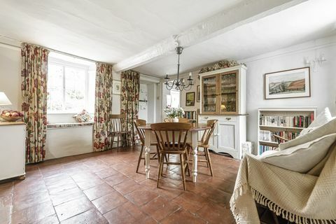 cottage con tetto di paglia in vendita nel Somerset occidentale