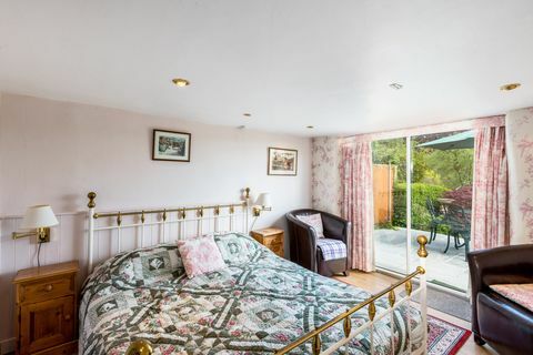 14 Gold Hill - camera da letto - Shaftesbury - Hamptons International