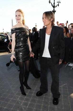 parigi, francia luglio 06 nicole kidman e keith urban arrivano all'hotel de la marine il 06 luglio 2022 a parigi, francia foto di jacopo m raulegetty immagini per balenciaga