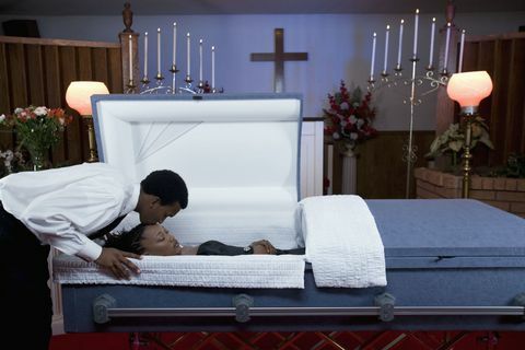 di cosa parlare ad un funerale