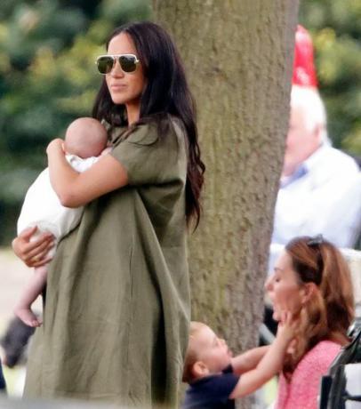 Kate Middleton, Prince George, Princess Charlotte e Prince Louise