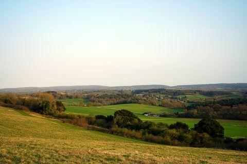 Vista sulla campagna inglese di sera