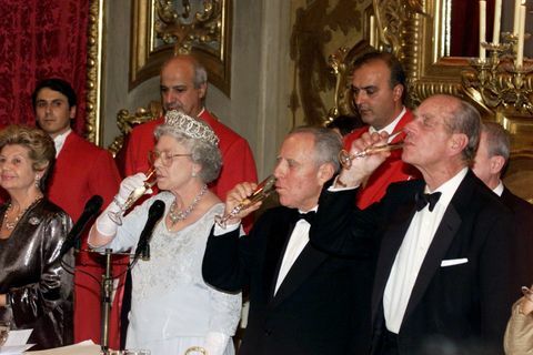 Fatti su come sposarsi con la famiglia reale britannica