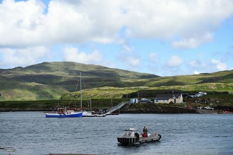 Centinaia di persone hanno chiesto di vivere sull'isola di Ulva