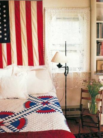 Camera da letto americana vintage