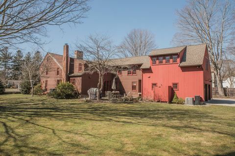 New England Saltbox House casa del fondatore di Yale