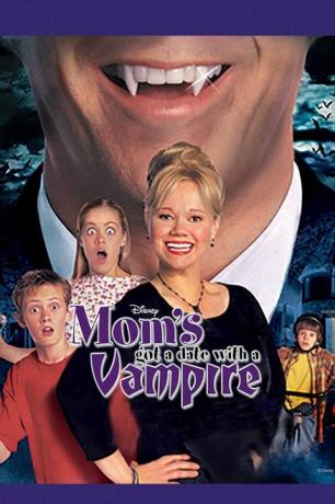 un poster per le mamme del film ha avuto un appuntamento con un vampiro che mostra una mamma sorridente nel mezzo con tre bambini che la circondano con facce spaventate sullo sfondo di una bocca sorridente che mostra il vampiro zanne