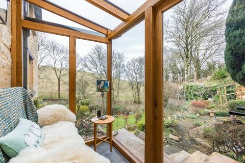 dai un'occhiata all'interno di questo cottage del cotswold del 17° secolo in vendita