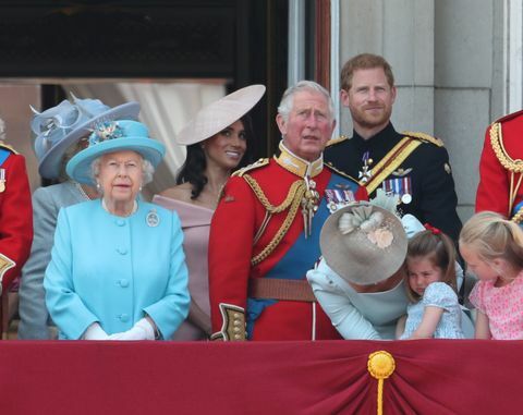 la principessa charlotte che combatte il colore