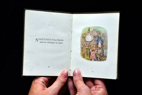 The Tale of Peter Rabbit di Beatrix Potter