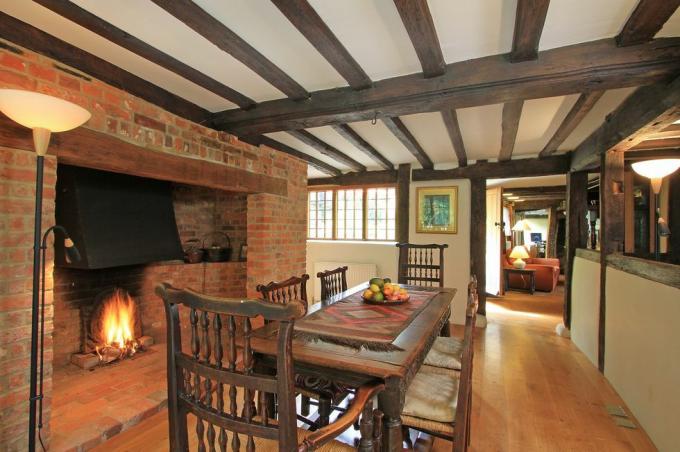 cottage in stile in vendita nel Surrey