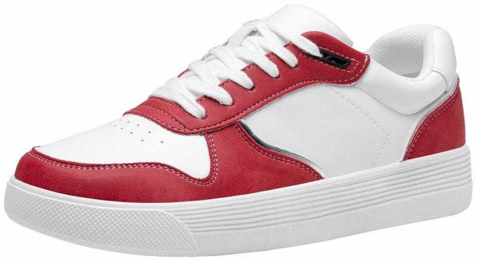 Scarpe da ginnastica rosse e bianche