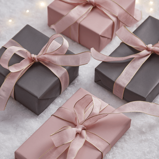 Carta da regalo reversibile grigia e blush